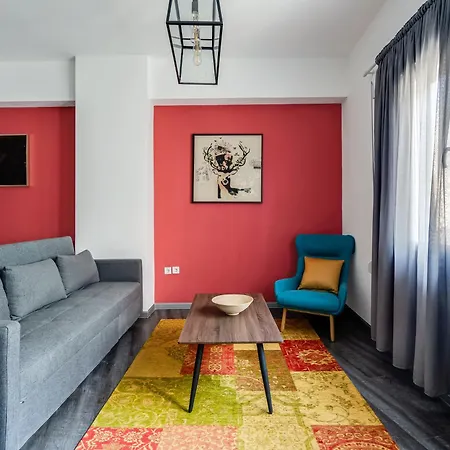 Apartment Sanders Center