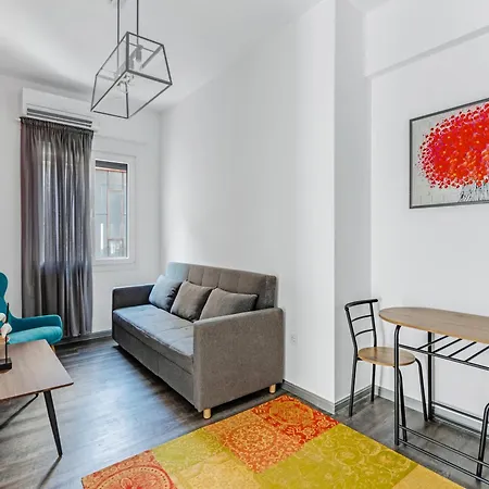 Apartment Sanders Center